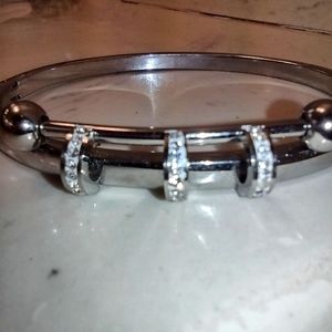 Diamond Women's Clasp Closure Bracelet